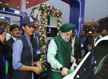 HPCL Pavilion Shines Bright: An Epoch of Innovation at India Energy Week, 2024